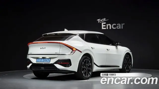 Kia EV6 EV6 (New) — Фото автомобиля 2