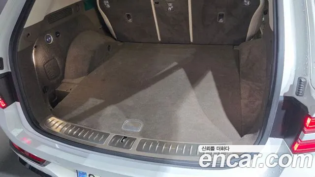 Genesis GV80 — Фото автомобиля 30