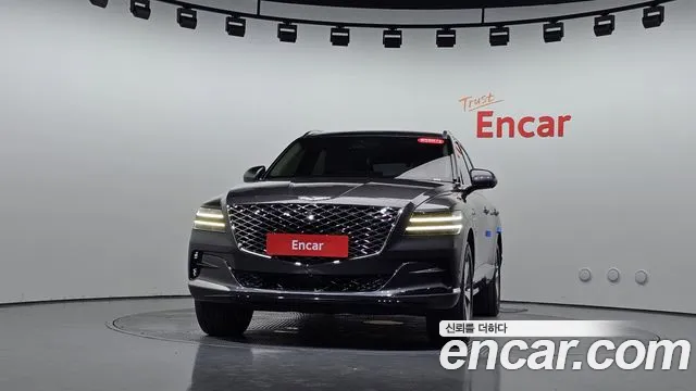 Genesis GV80 — Фото автомобиля 3
