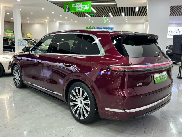 Aito M7 — Фото автомобиля 15