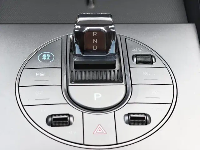 BYD Seal 06 — Фото автомобиля 15
