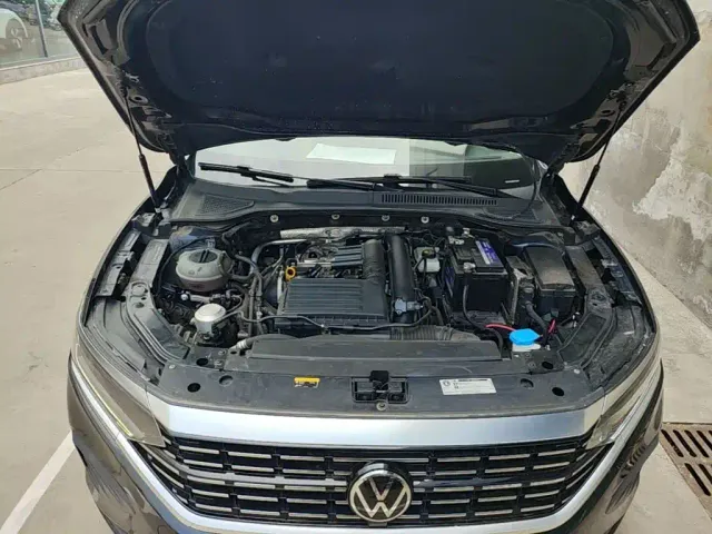 Volkswagen Passat — Фото автомобиля 19