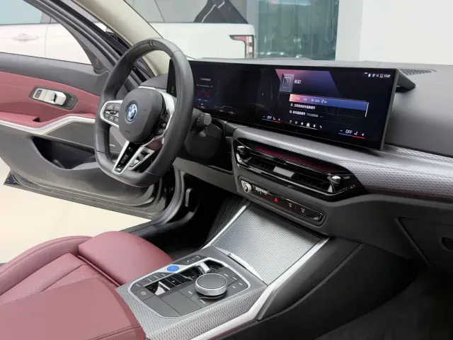 BMW i3 — Фото автомобиля 10