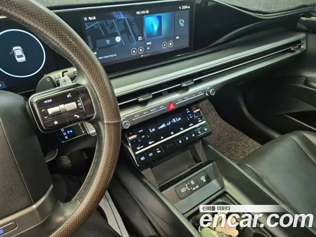 Hyundai Grandeur GN7 — Фото автомобиля 10