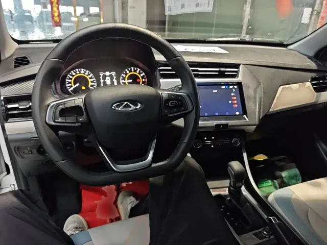 Chery Tiggo 3x — Фото автомобиля 9
