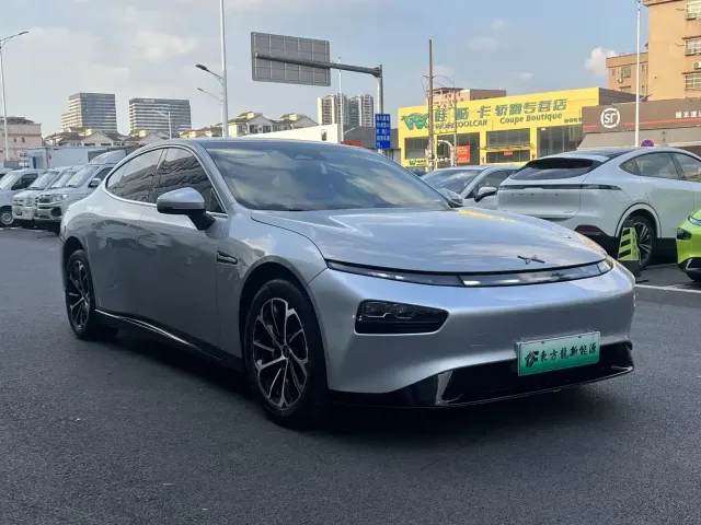 Xpeng P7 — Фото автомобиля 23