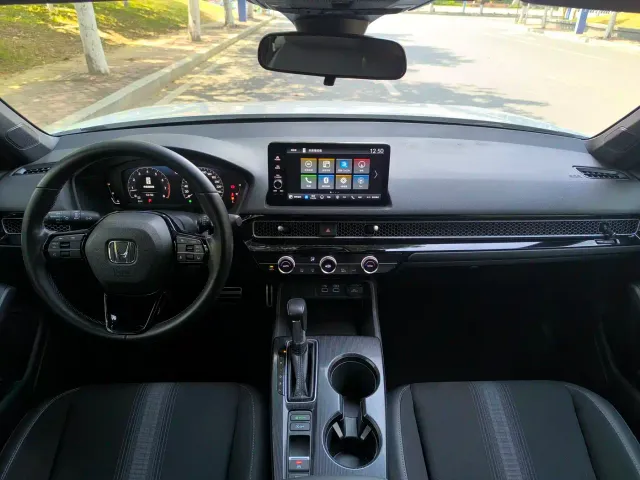 Honda Civic — Фото автомобиля 14