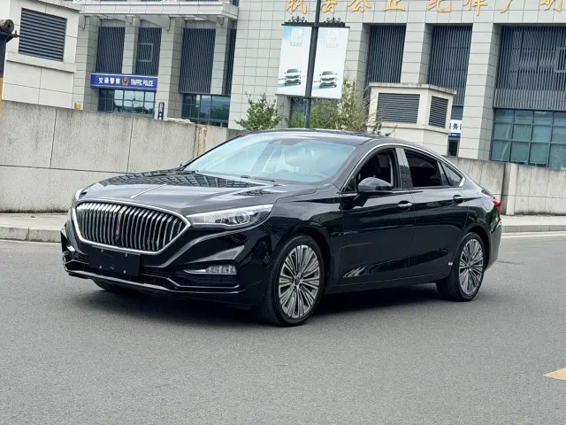 Фотография автомобиля — Hongqi H5