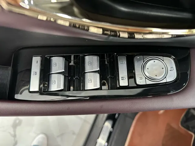 GAC Trumpchi M8 — Фото автомобиля 15