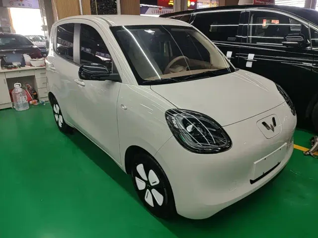 Wuling Hongguang Mini EV — Фото автомобиля 3