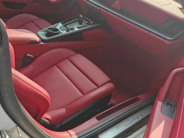 Porsche 911 — Фото автомобиля 5
