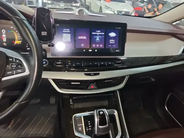 Geely Jia Ji 2022 1.8TD DCT Platinum Luxury — Фото автомобиля 12