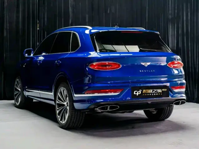 Bentley Bentayga — Фото автомобиля 9