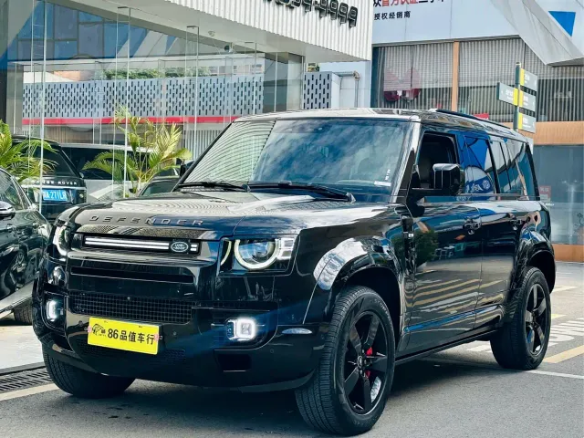 Фотография автомобиля — Land Rover Defender