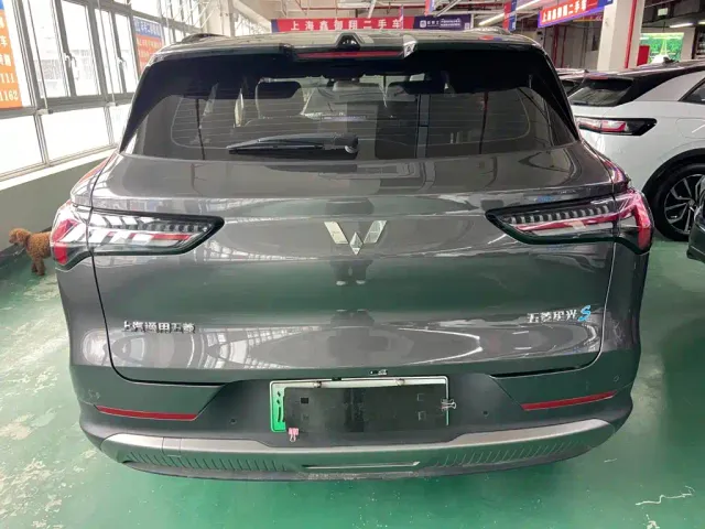 Wuling Starlight S — Фото автомобиля 12