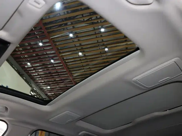 BMW 5 Series — Фото автомобиля 16