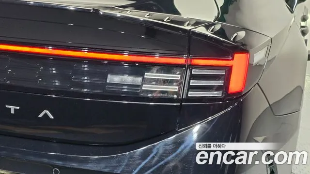 Hyundai Sonata — Фото автомобиля 8