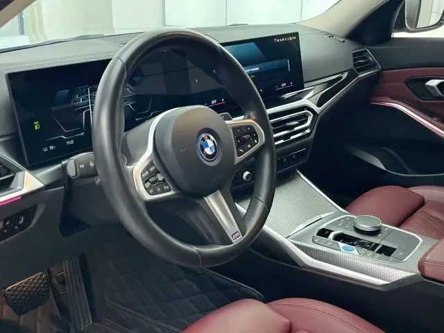 BMW i3 — Фото автомобиля 23