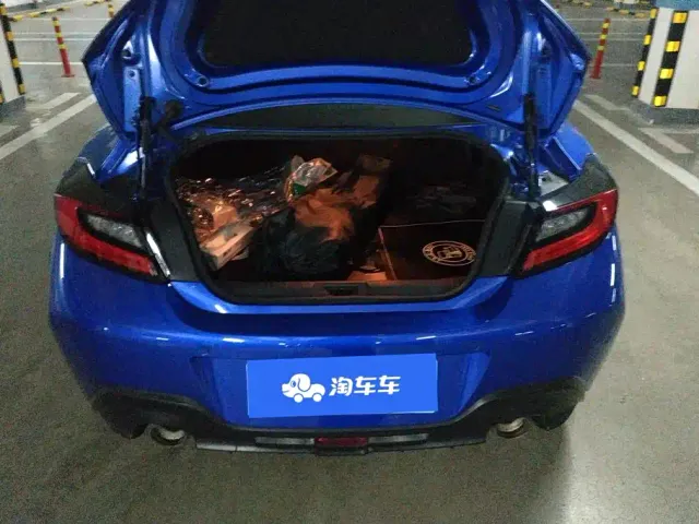 Subaru BRZ — Фото автомобиля 4