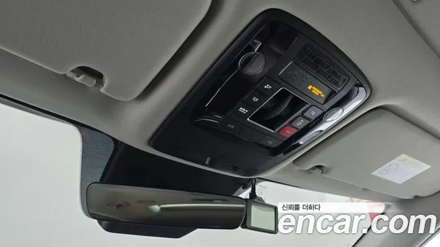 Kia Carnival 4th Gen — Фото автомобиля 18