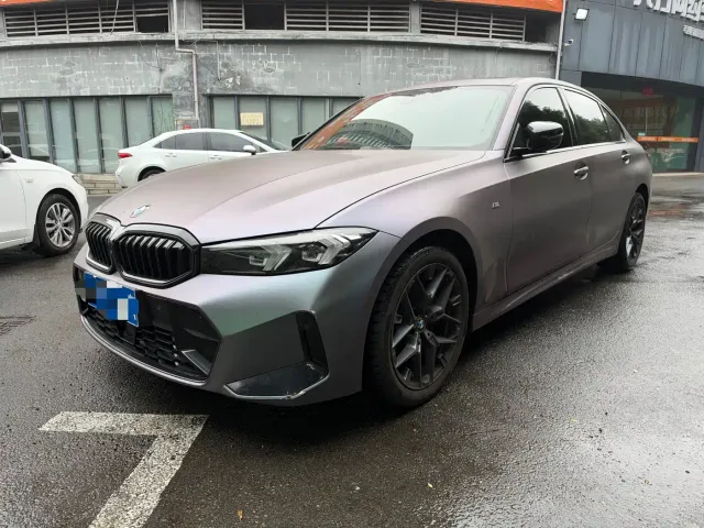 Фотография автомобиля — BMW 3 Series
