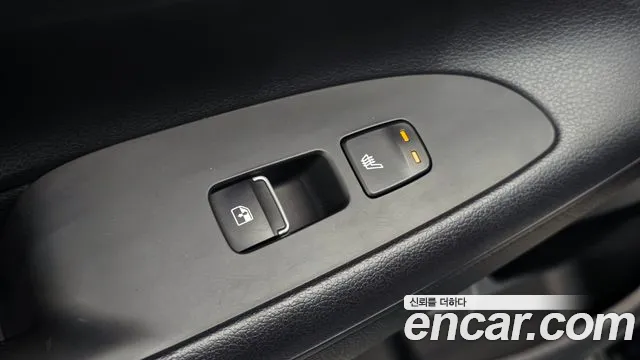 Hyundai Grandeur Grandeur (New) Hybrid — Фото автомобиля 28