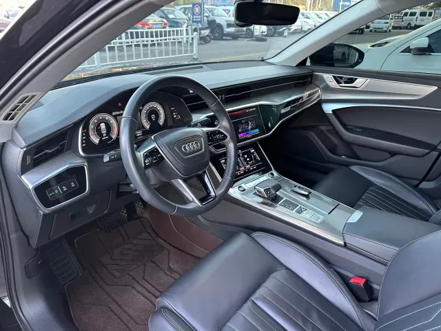 Audi A6L — Фото автомобиля 11
