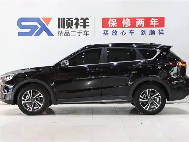 Jetour X70 — Фото автомобиля 6