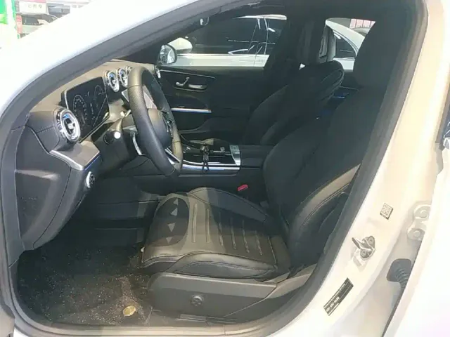 Mercedes-Benz C-Class — Фото автомобиля 14