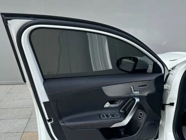 Mercedes-Benz A-Class — Фото автомобиля 12