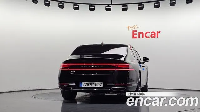 Genesis G90 RS4 — Фото автомобиля 4