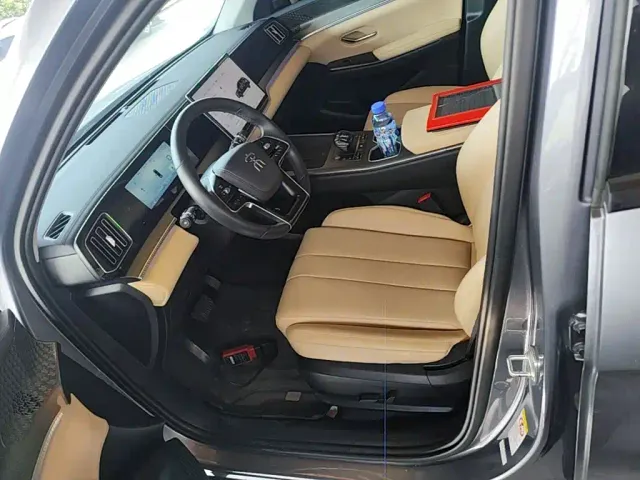 BYD Song Pro New Energy 2025 2nd Gen DM-i 115KM Surpassing Type — Фото автомобиля 14