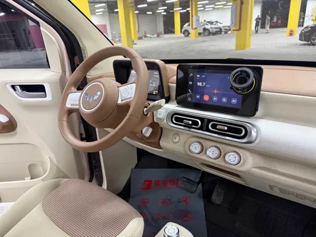 Wuling Hongguang Mini EV — Фото автомобиля 7