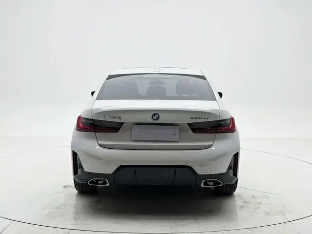 BMW 3 Series — Фото автомобиля 5
