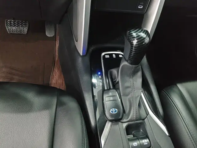 Toyota Corolla Cross — Фото автомобиля 13