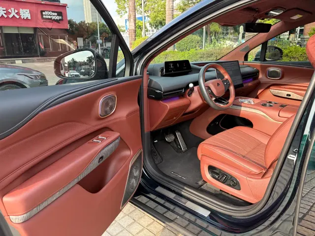 GAC Hyptec HL — Фото автомобиля 11