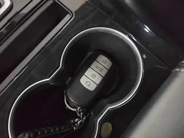 Chery Tiggo 8 — Фото автомобиля 8