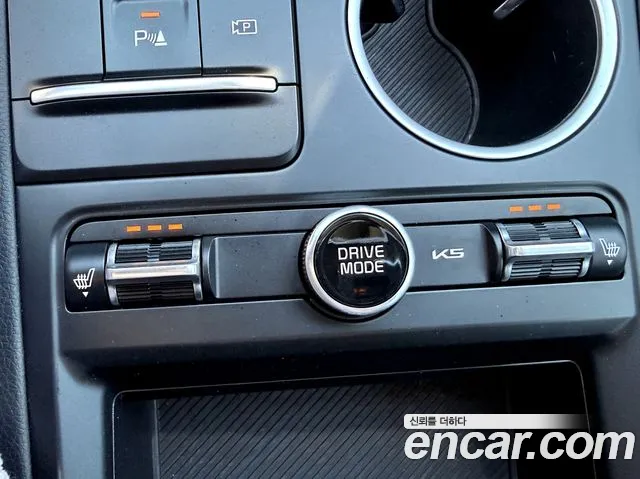 Kia K5 Новый K5 3 поколение 2.0 LPi(Для проката) — Фото автомобиля 10