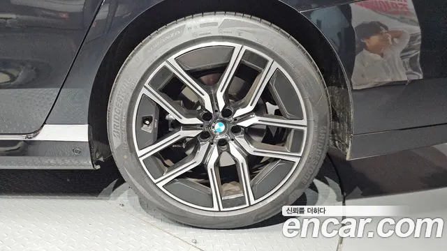 BMW 7-Series 7 серия (G70) 740i xDrive M Sport Limited — Фото автомобиля 20