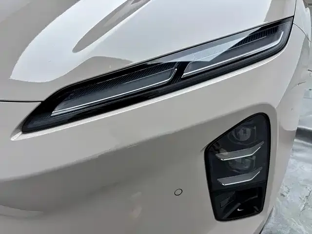 Nio ET5 Touring — Фото автомобиля 9