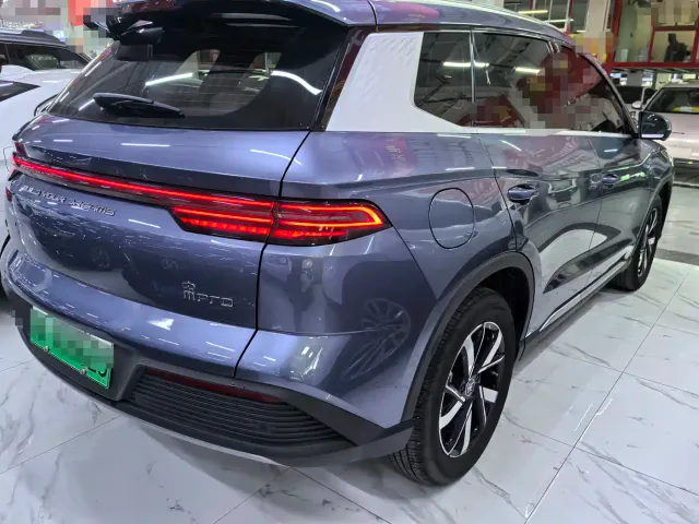 BYD Song Pro — Фото автомобиля 6