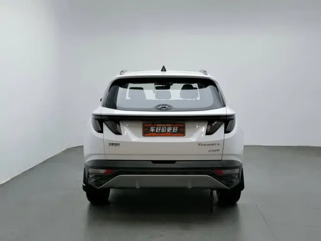Hyundai Tucson — Фото автомобиля 4