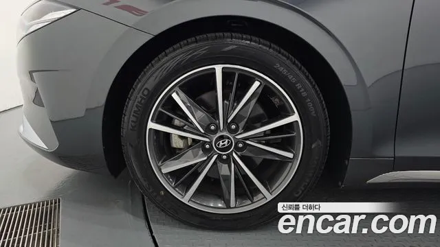 Hyundai Grandeur New — Фото автомобиля 5
