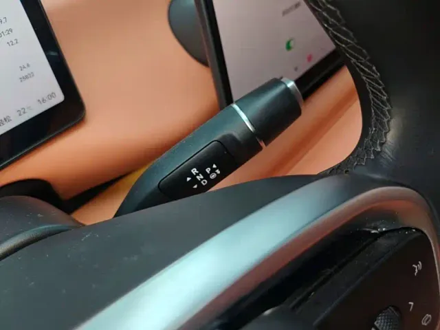 Leapmotor C10 — Фото автомобиля 13
