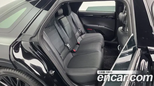 Hyundai Grandeur GN7 — Фото автомобиля 17
