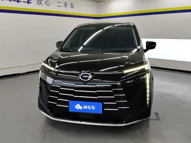 GAC Trumpchi E8 — Фото автомобиля 2
