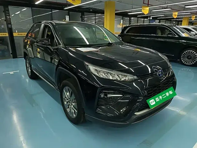 Toyota Wildlander — Фото автомобиля 3