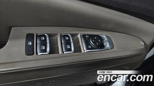 Kia Carnival 4th Gen — Фото автомобиля 29