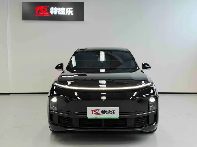 Li Auto L9 — Фото автомобиля 2