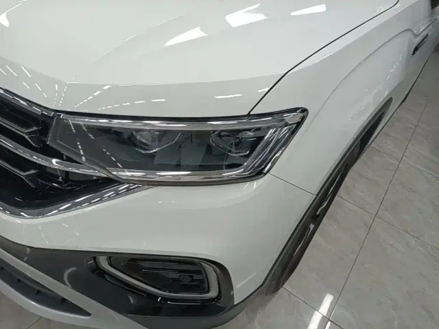 Volkswagen Tayron — Фото автомобиля 23